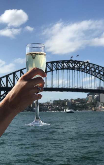 963f4773-c910-46ea-9218-6d56d1abc3f9